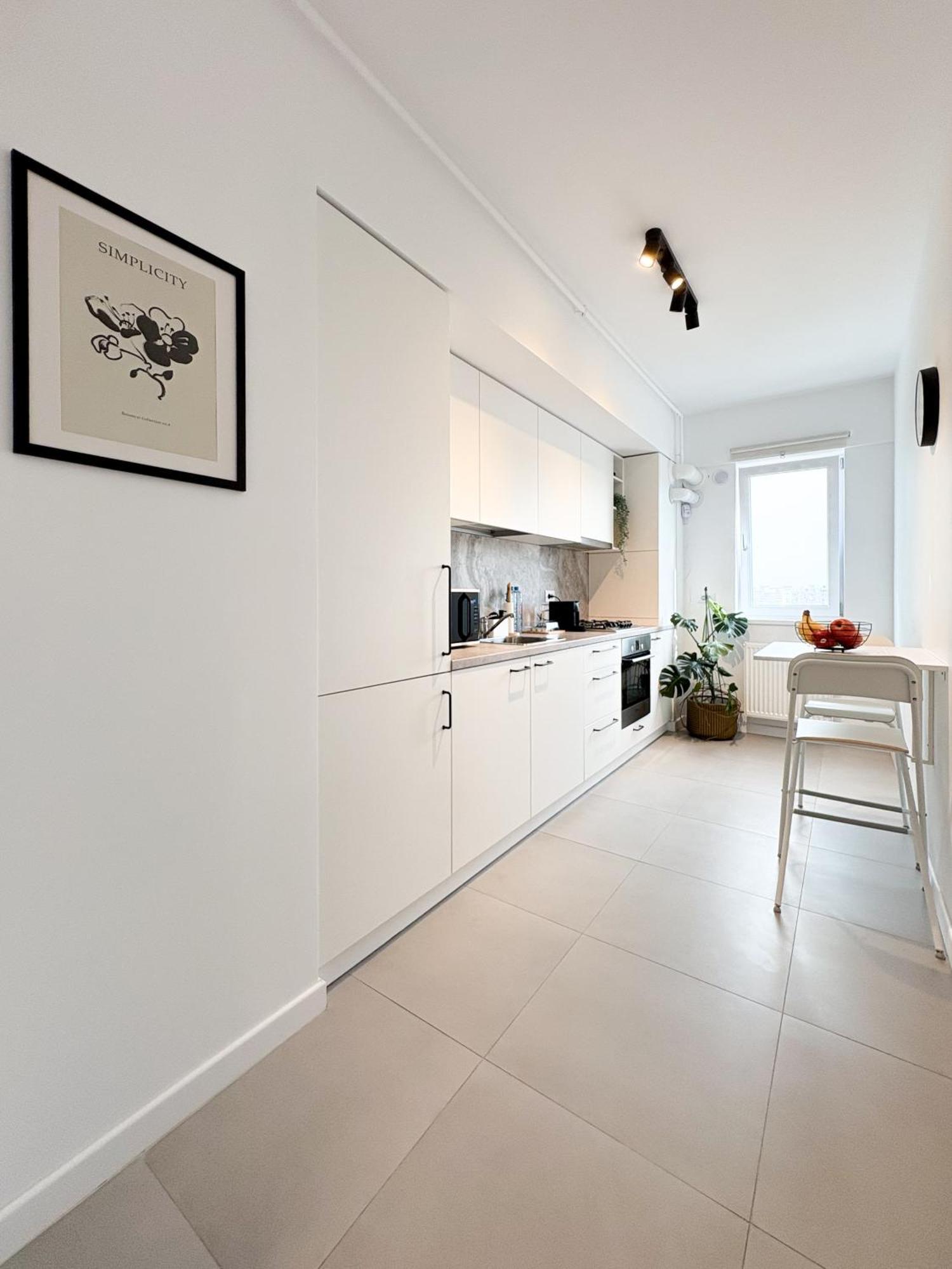 The Cozy Flat - Modern, New, 2 Rooms Apartment, Parking Bucharest Exterior photo
